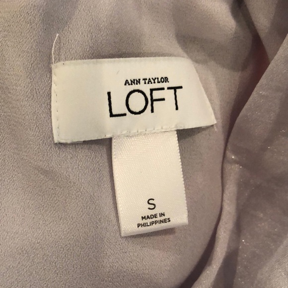 Ann Taylor Lilac top - Picture 3 of 3